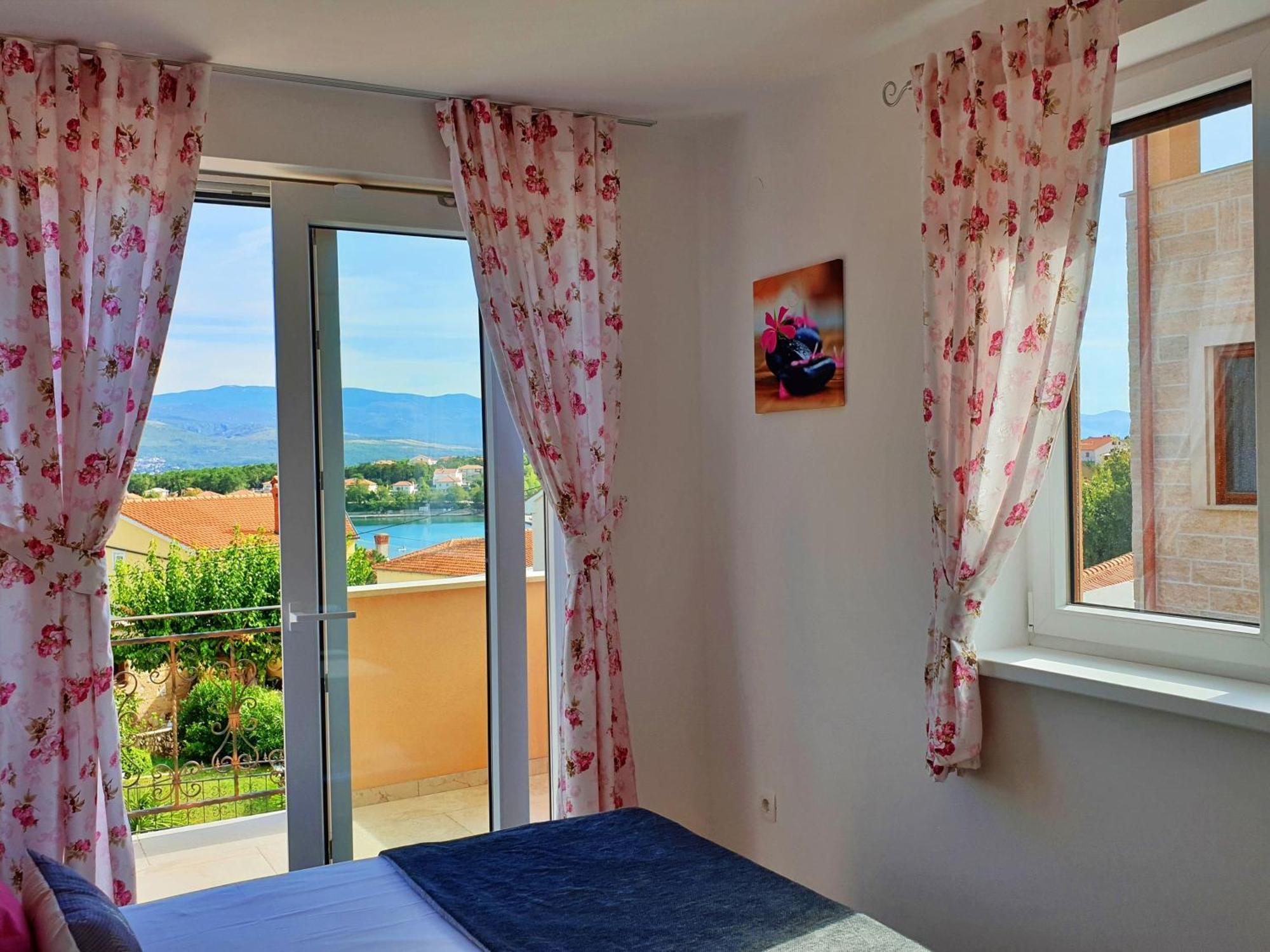 Apartments For Families With Children Silo, Krk - 18685 Номер фото